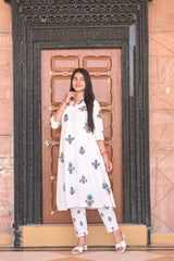 Arihantam White Blossom 2-Piece Kurti Set