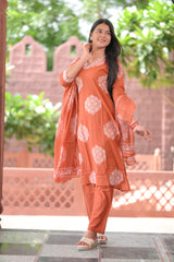 Arihantam Rust Bloom 3-Piece Cotton Kurti Set