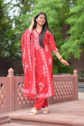 Arihantam Scarlet Vine – 3-Piece Cotton Kurti Set with Dupatta